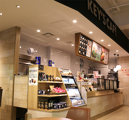 KEY'S CAFE(キーズカフェ) ビックカメラ新宿東口店の風景
