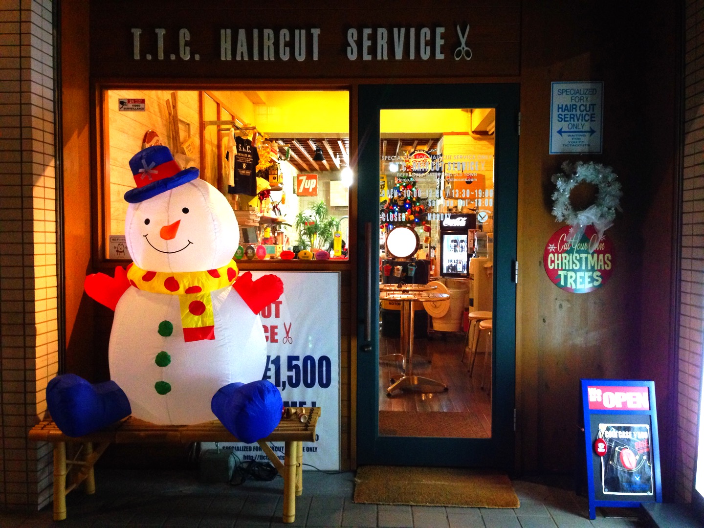 T.T.C. HAIRCUT SERVICEの写真