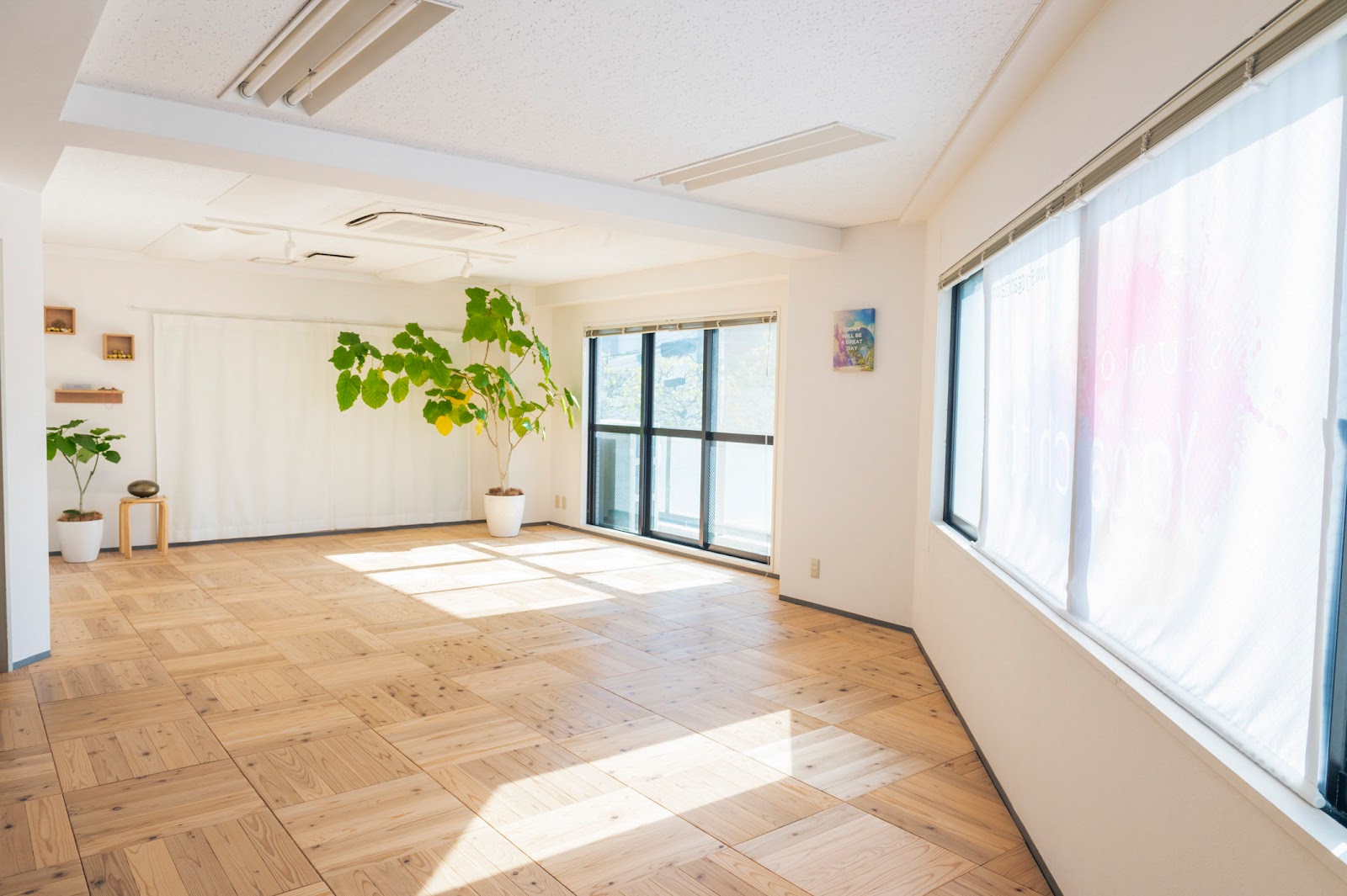 Studio Yoga Chittaにて