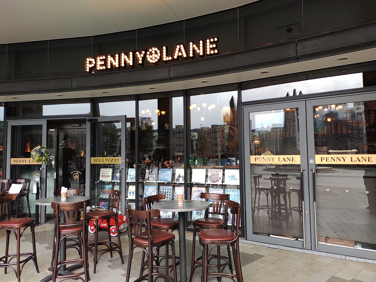 PENNY LANE ソラマチ店の風景