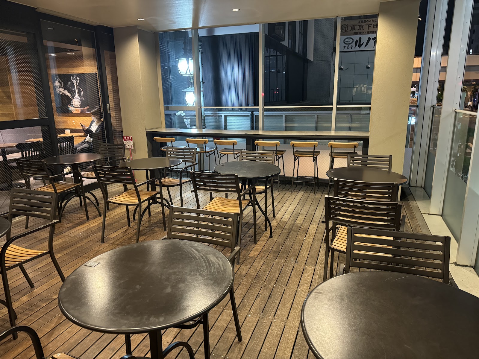 スターバックスコーヒー 御徒町春日通り店の写真