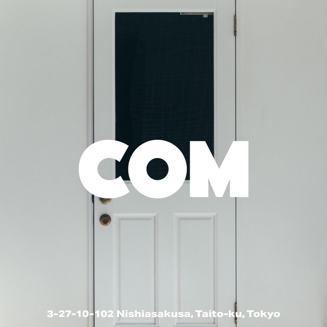 COMにて