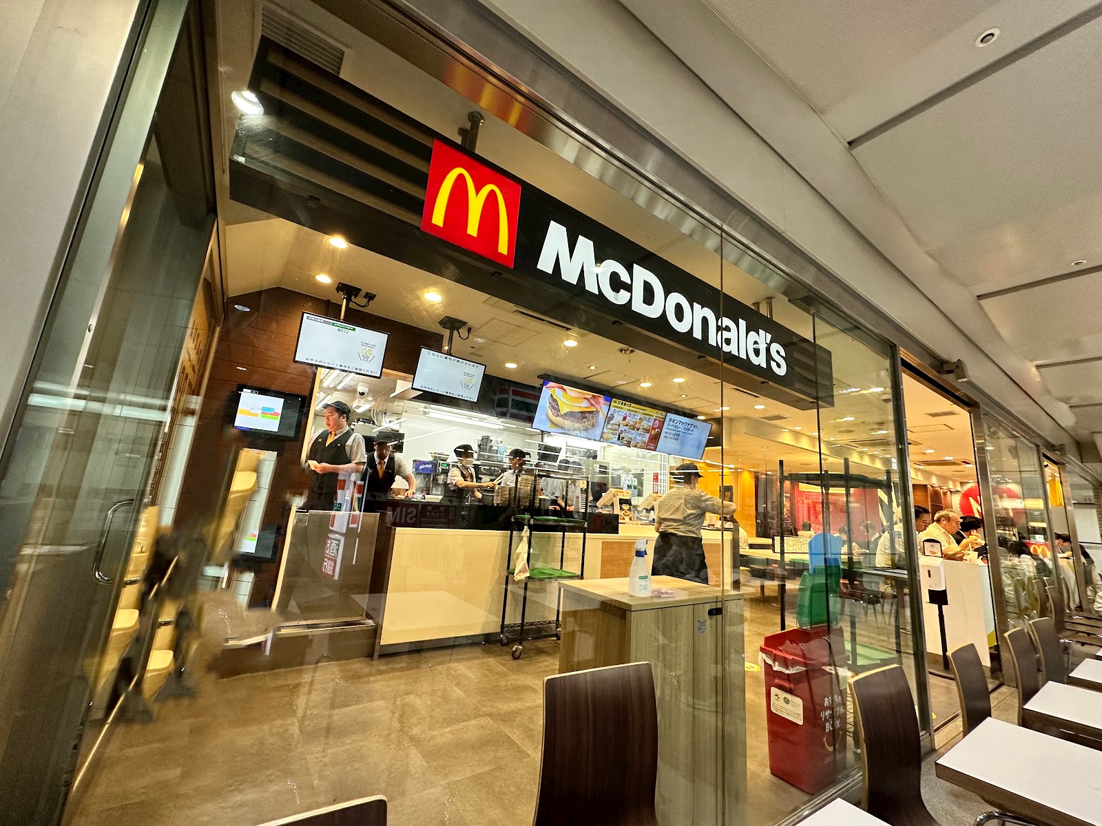 マクドナルド 水天宮前東京シティエアターミナルの写真