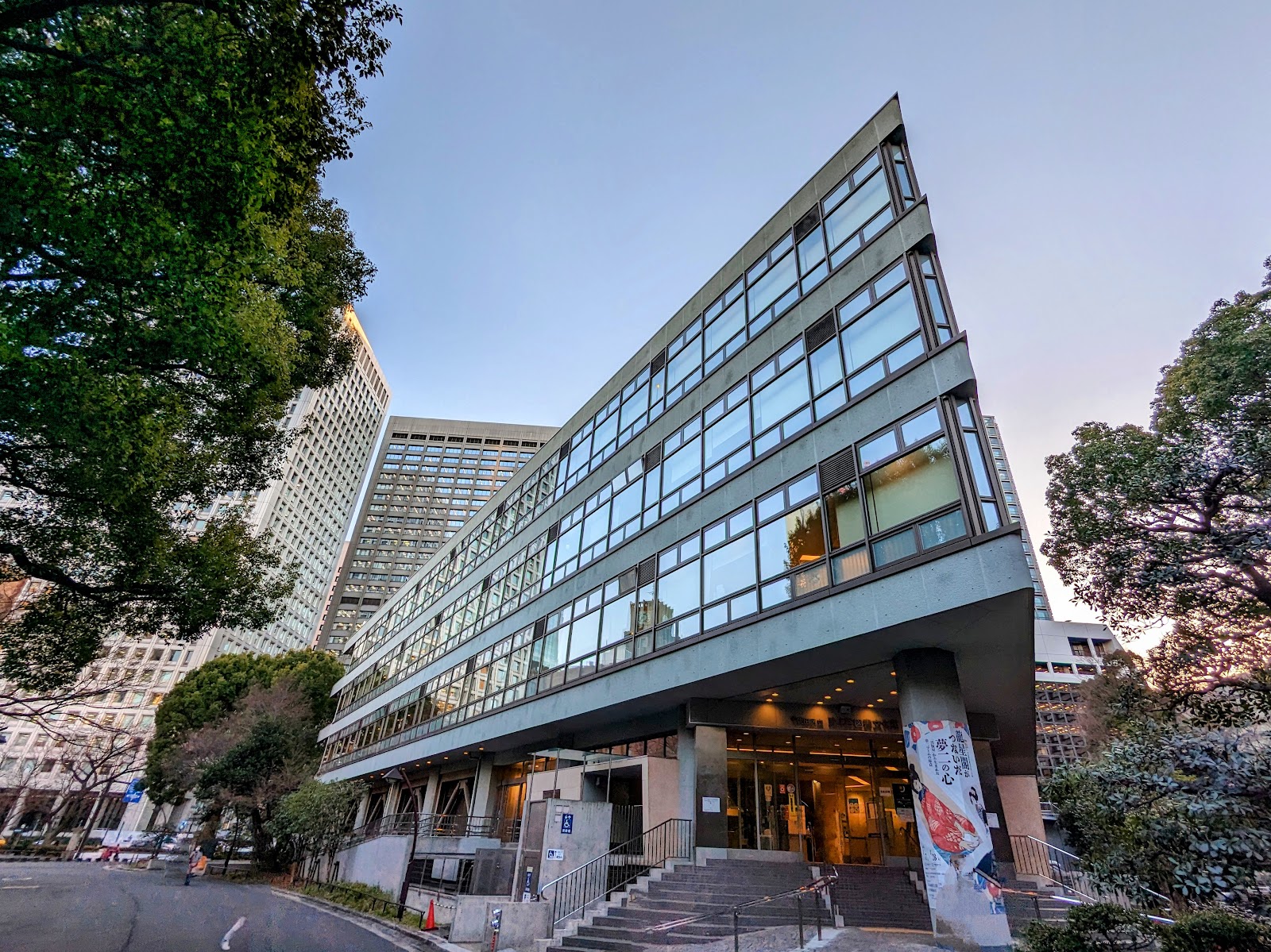 千代田区立日比谷図書文化館の風景