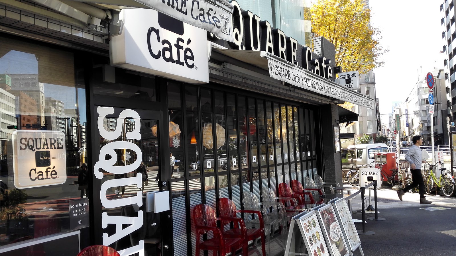 SQUARE Cafe 東日本橋 本店の風景