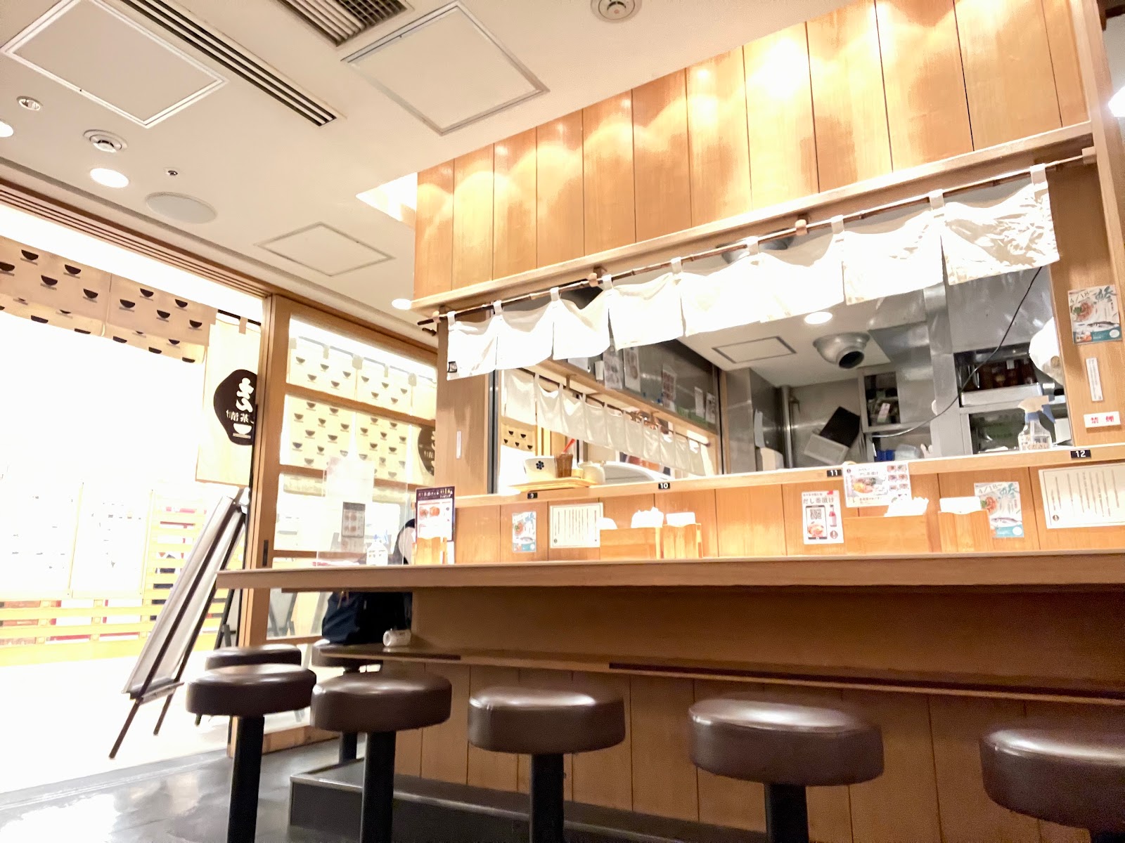 だし茶漬け えん 新丸ビル店の風景