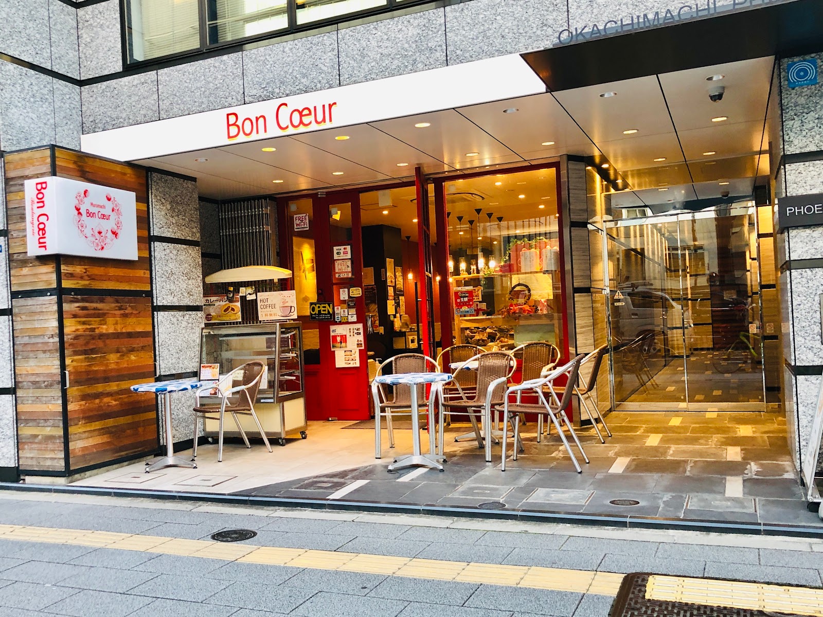 室町ボンクール 御徒町店の風景