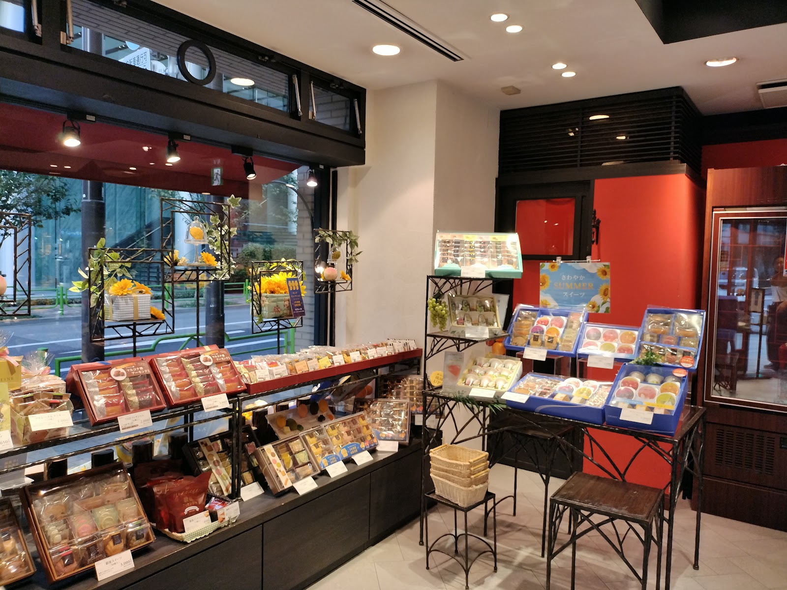 銀座コージーコーナー 銀座一丁目本店の風景