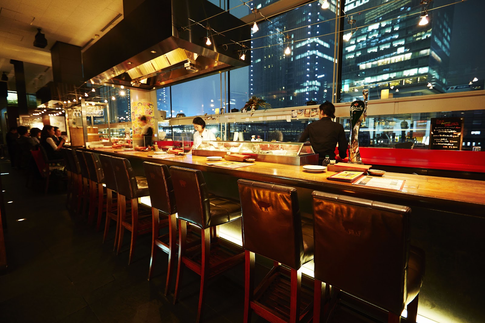 BAR de ESPANA Muyにて