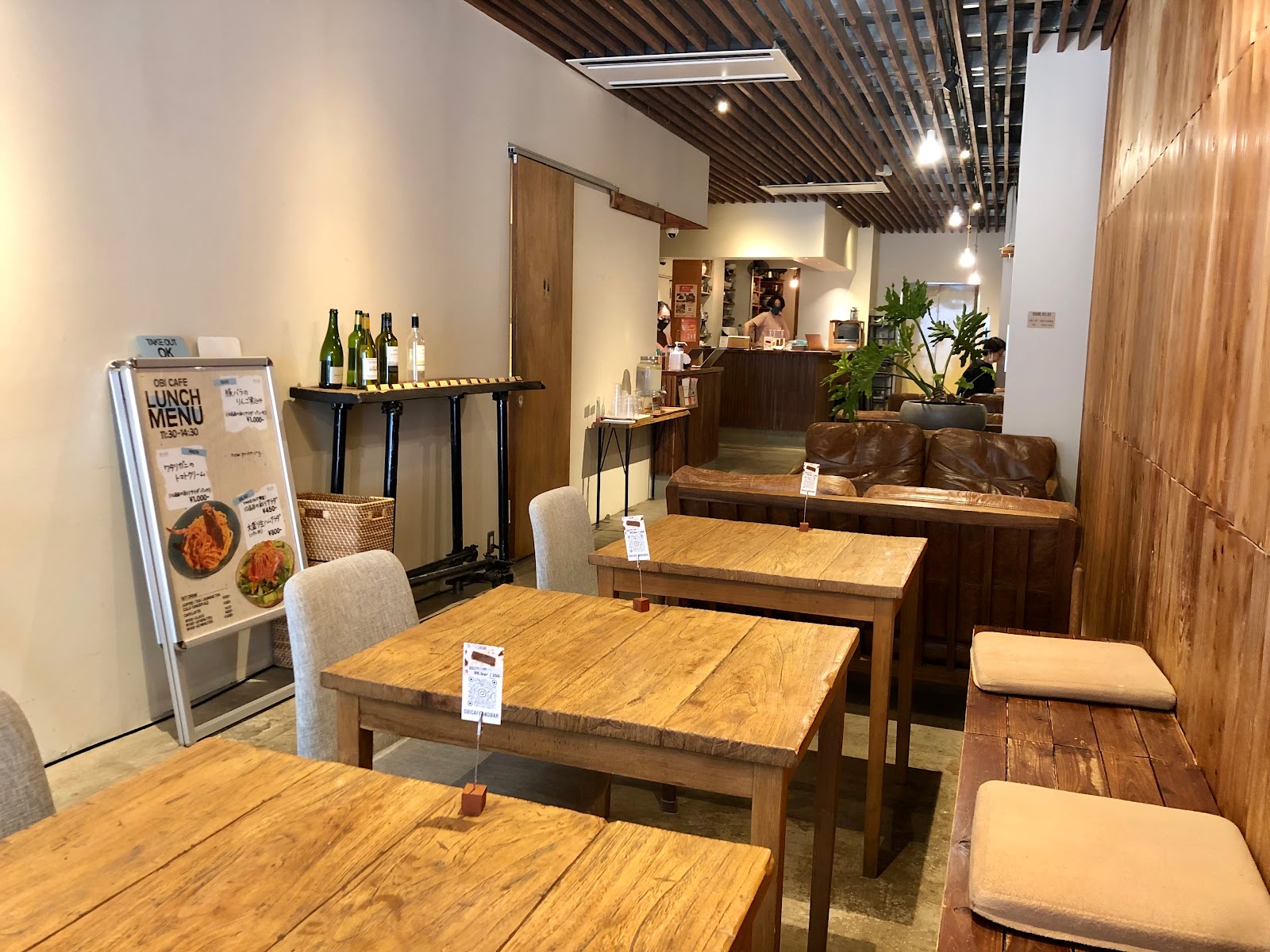 Cafebar&Dining Obiの風景