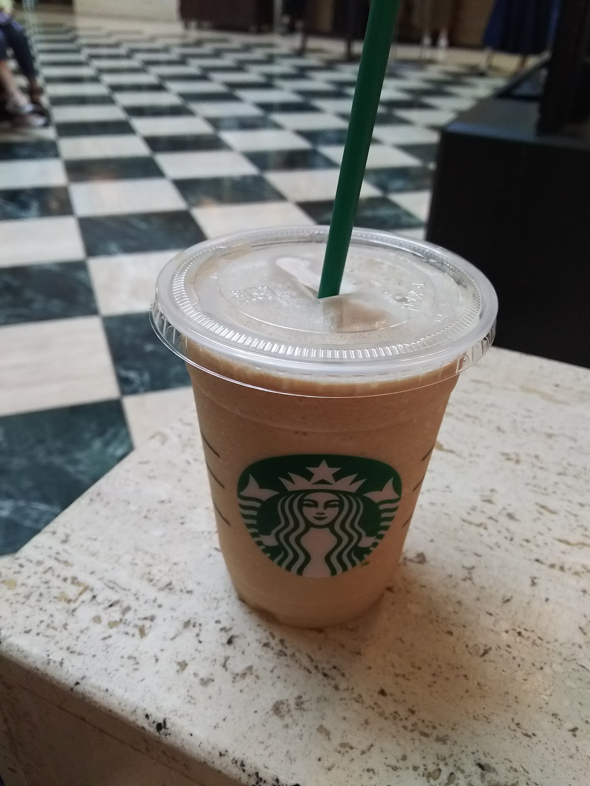 スターバックスコーヒー 聖路加国際病院店の風景